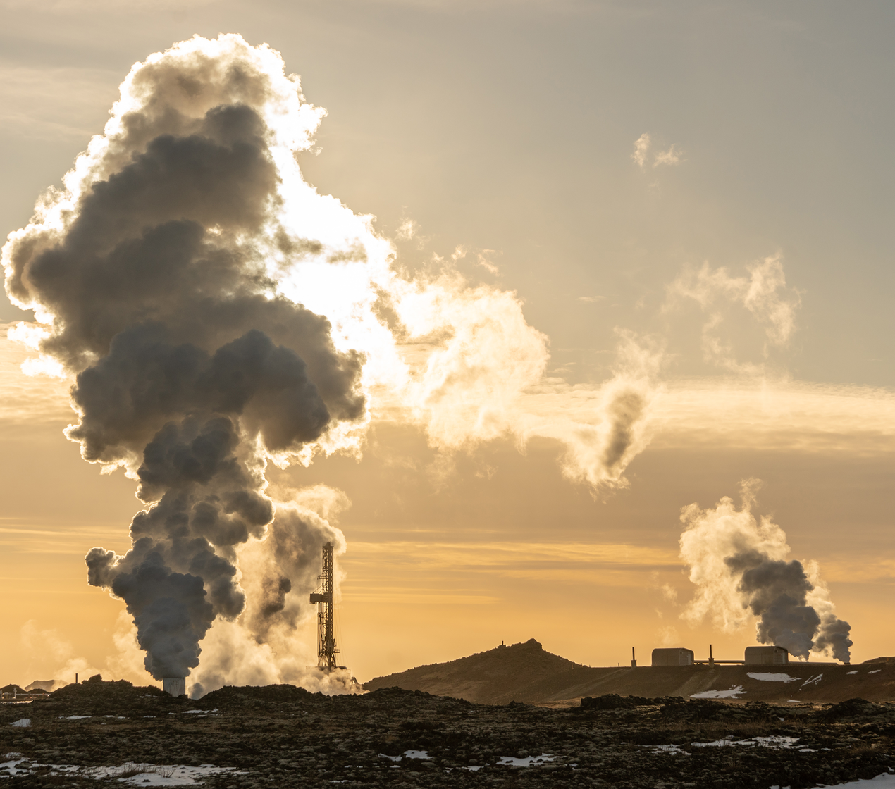 shutterstock_1922300072 (16x9)